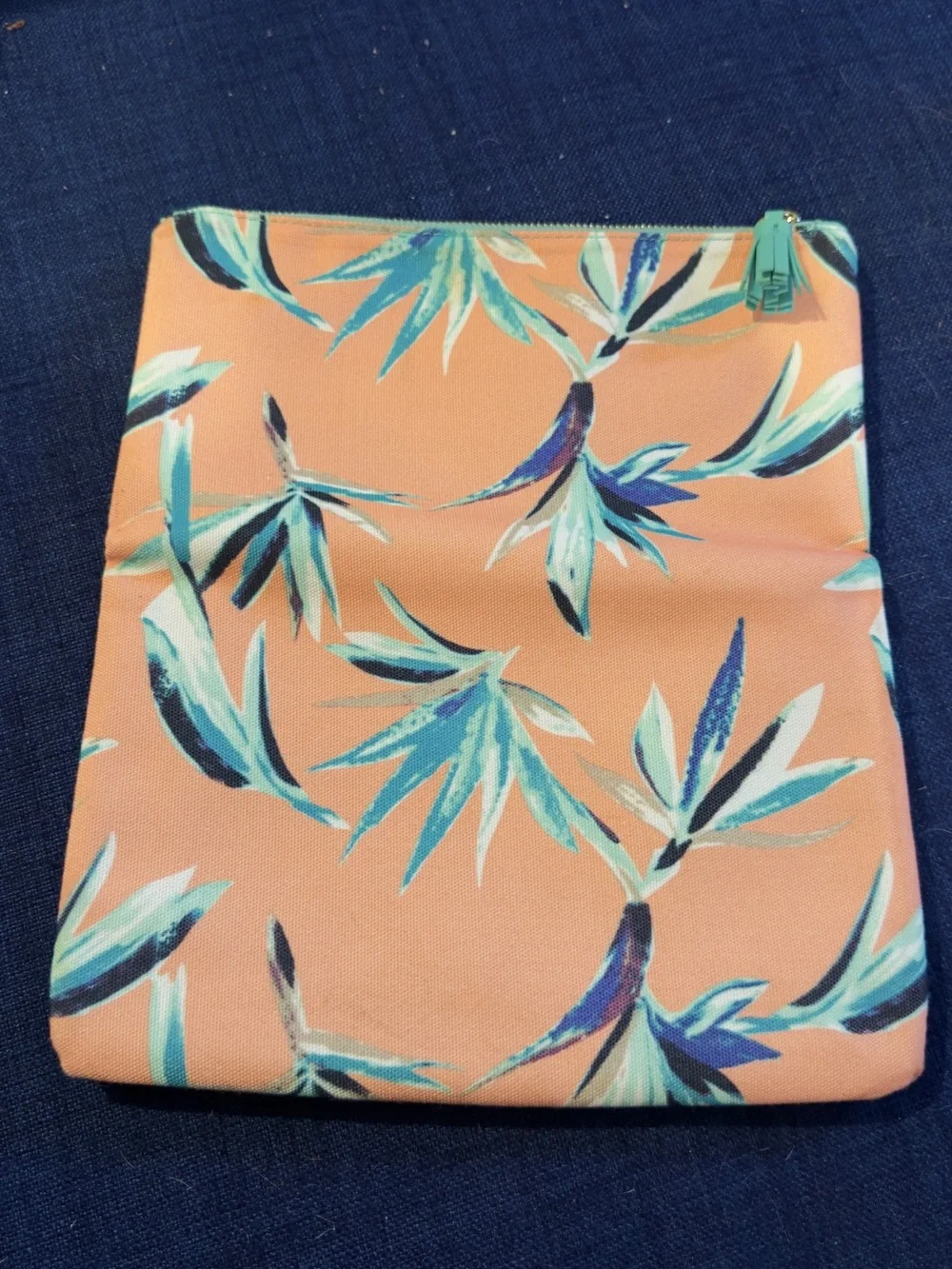 Rachel Pally small zip